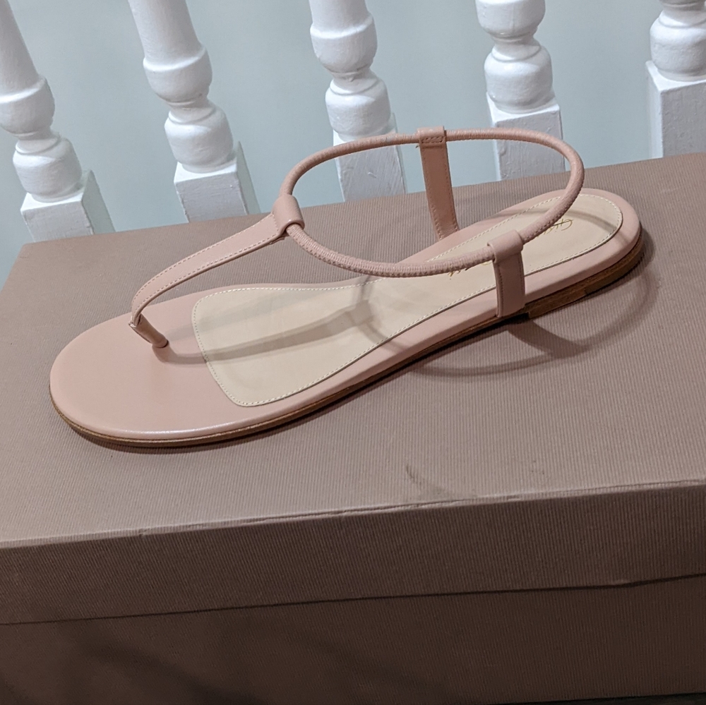 Gianvito Rossi Jaey peach 39